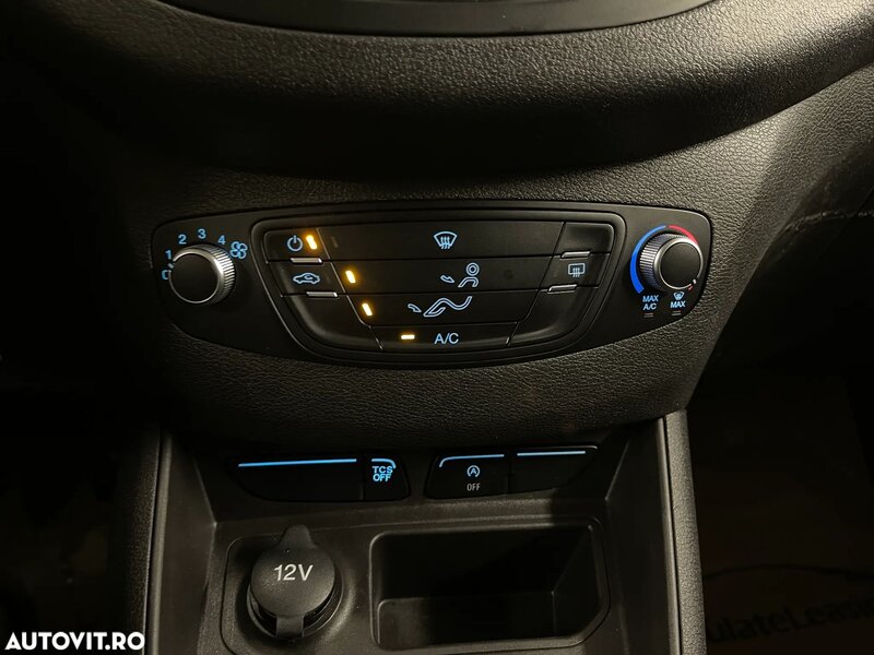 Ford Transit Courier